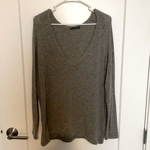 Brandy Melville v-neck top